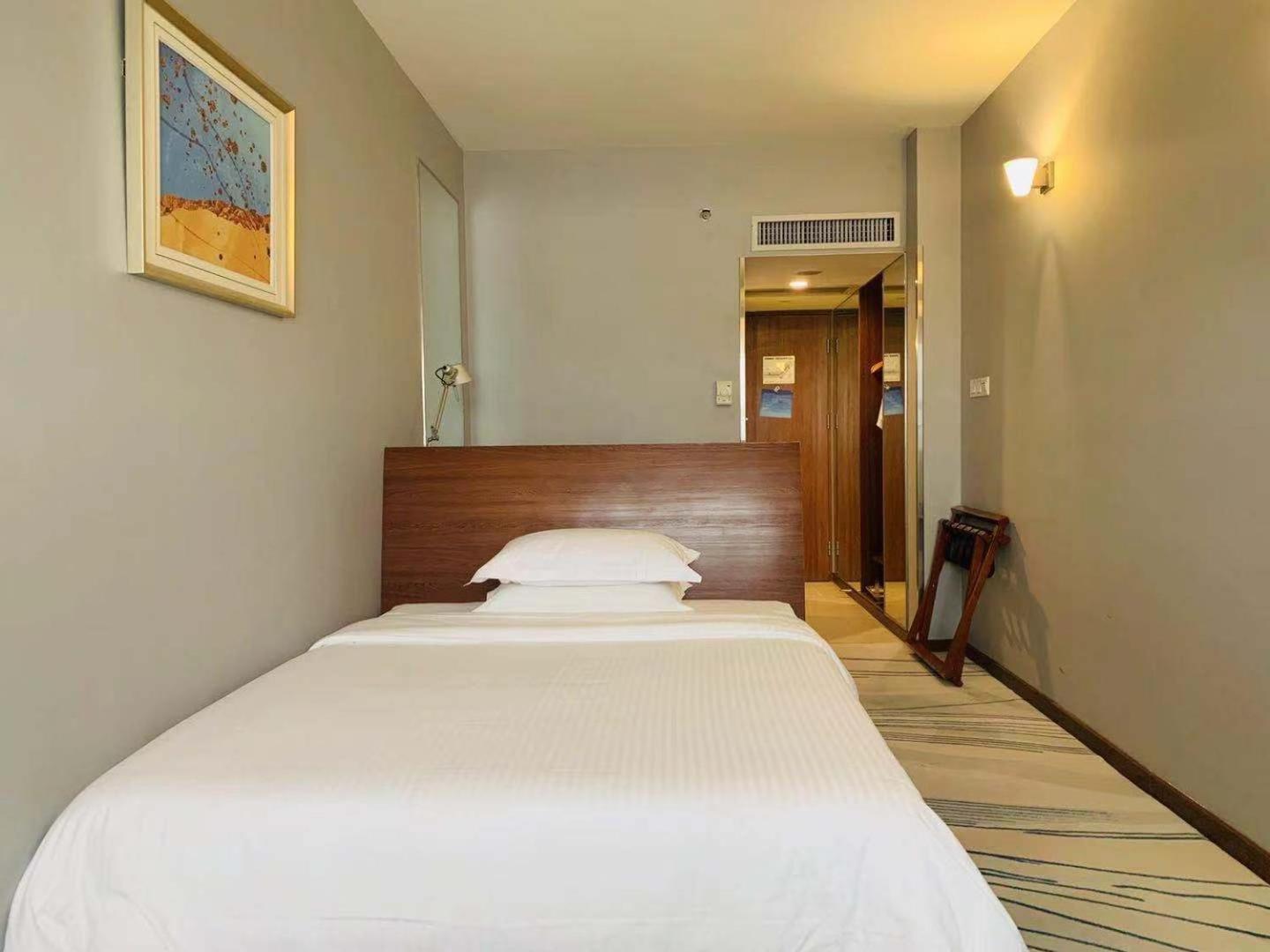 Days Inn Guangzhou Eksteriør billede